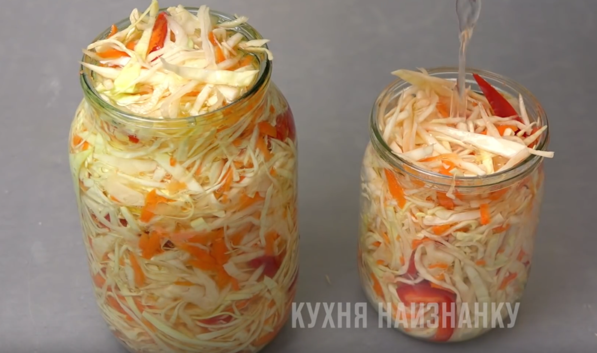 Капуста в банке рецепт с фото Быстрая маринованная капуста. Салат на каждый день Кухня наизнанку Дзен