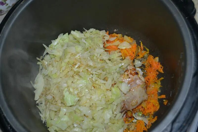 Капуста в мультиварке рецепты с фото Прочитайте про капуста с рисом и курицей в мультиварке рецепты