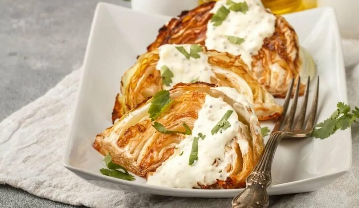 Капуста запеченная в духовке фото Очень вкусные шайбы из капусты с окорочками. Реальная кухня Дзен