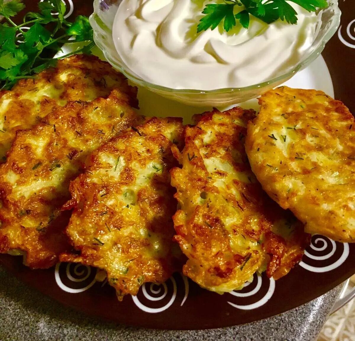 Капустные драники на сковороде рецепт с фото Вкусные классические драники