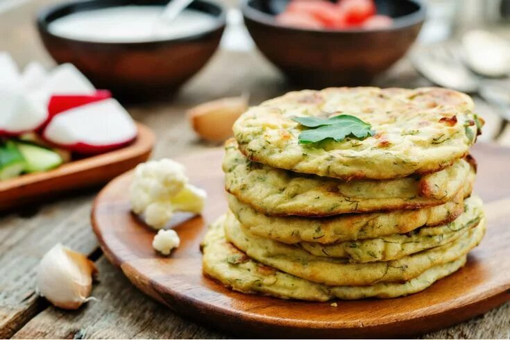 Капустные лепешки на сковороде рецепт с фото Tortillas de coliflor perfectas para el desayuno - Cocina y Vino