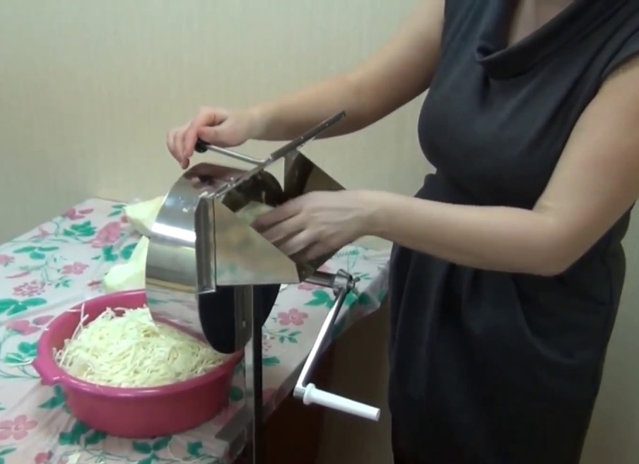 Капусторезка своими руками чертежи и размеры Особенности электрических шинковок для капусты