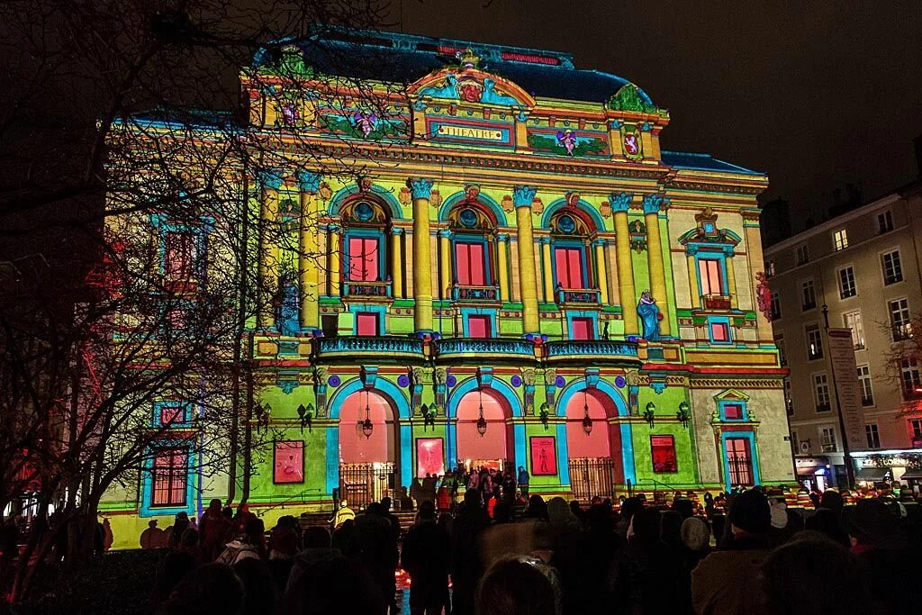 Кар лионе театральная ул 6 фото Canon EF 24-105 f/4.0 L IS USM Lyon et sa fête des Lumières 2013. Paysage nuit, 