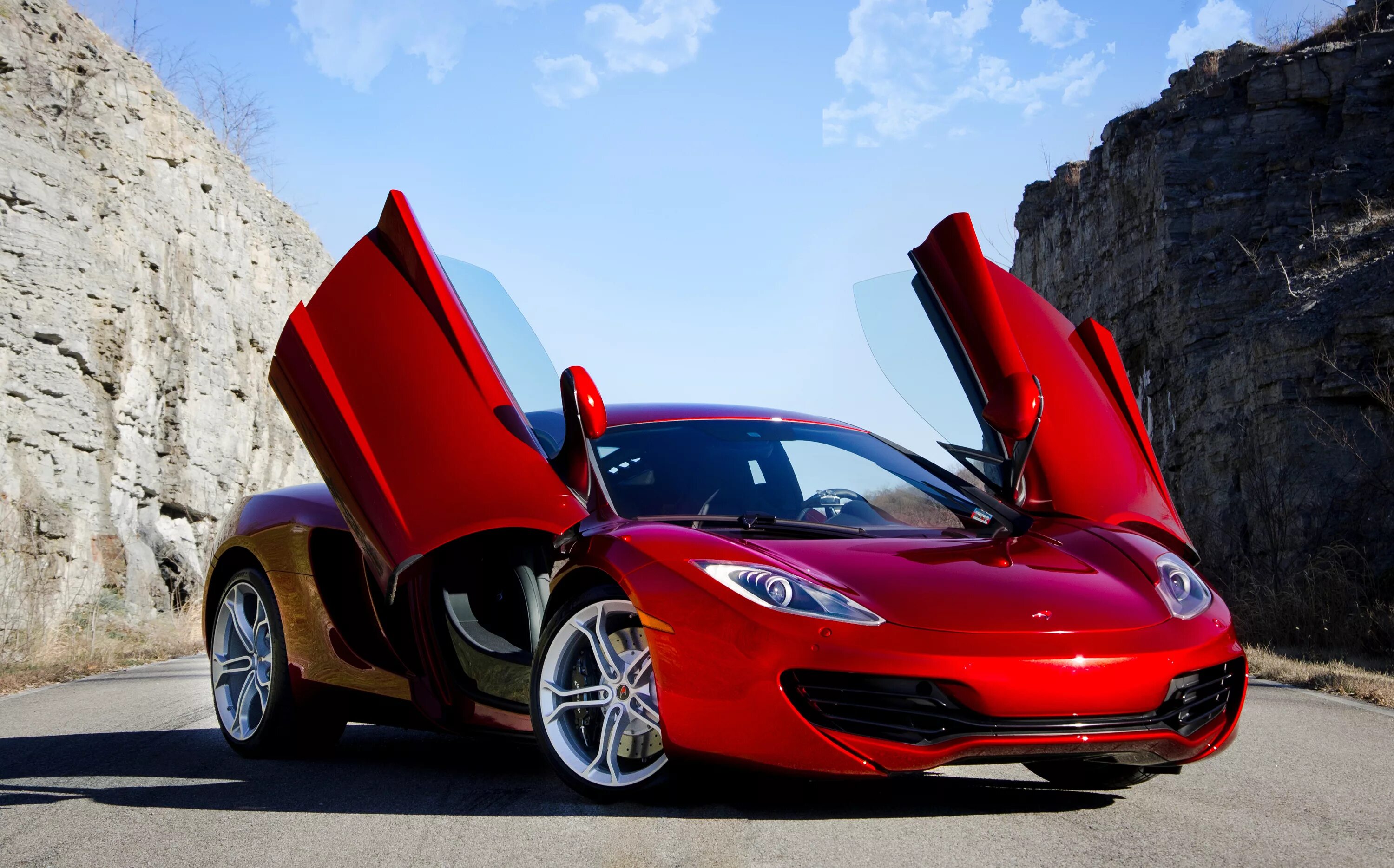 Кара автомобиль фото Скачать обои красный, суперкар, red, supercar, sky, макларен, mp4-12c, Mclaren, 