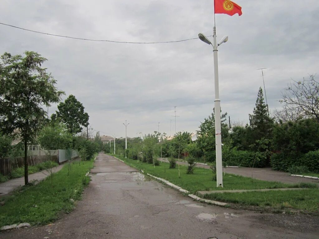 Кара балта фото города Фото 8 школа ул.Ленина в городе Кара-Балта