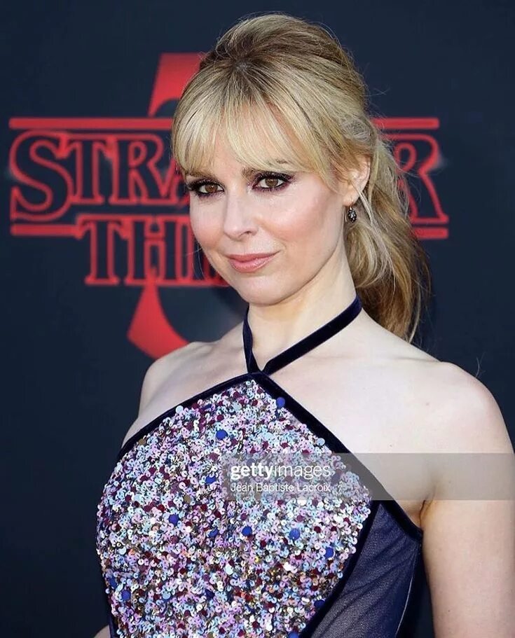 Кара буоно фото Пин от пользователя Lisapea на доске STRANGER THINGS в 2019 г. Stranger things