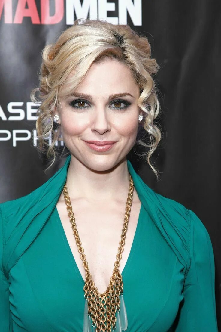Кара буоно фото She's got such amazing cheekbones