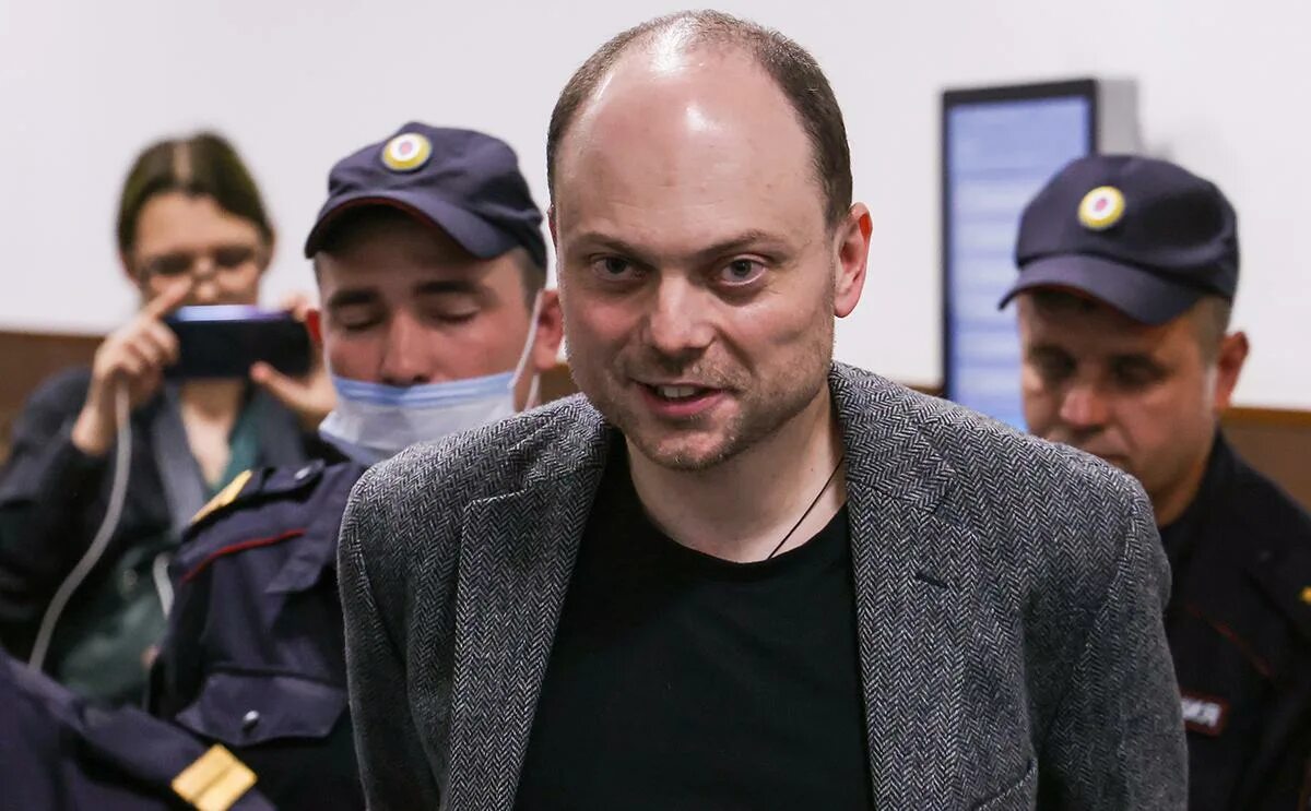 Кара мурза старший фото Госагентства сообщили об обвинении Кара-Мурзы в госизмене - РБК
