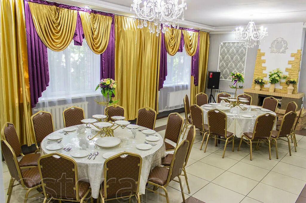 Караганда рестораны фото Permanently closed: Изюм, restaurant, Karagandy, Aleksandr Zataevıch kóshesi, 77