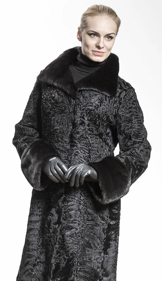 Каракульча шубы цены фото Pin on Каракуль in 2024 Fur coats women, Fur fashion, Shearling coat