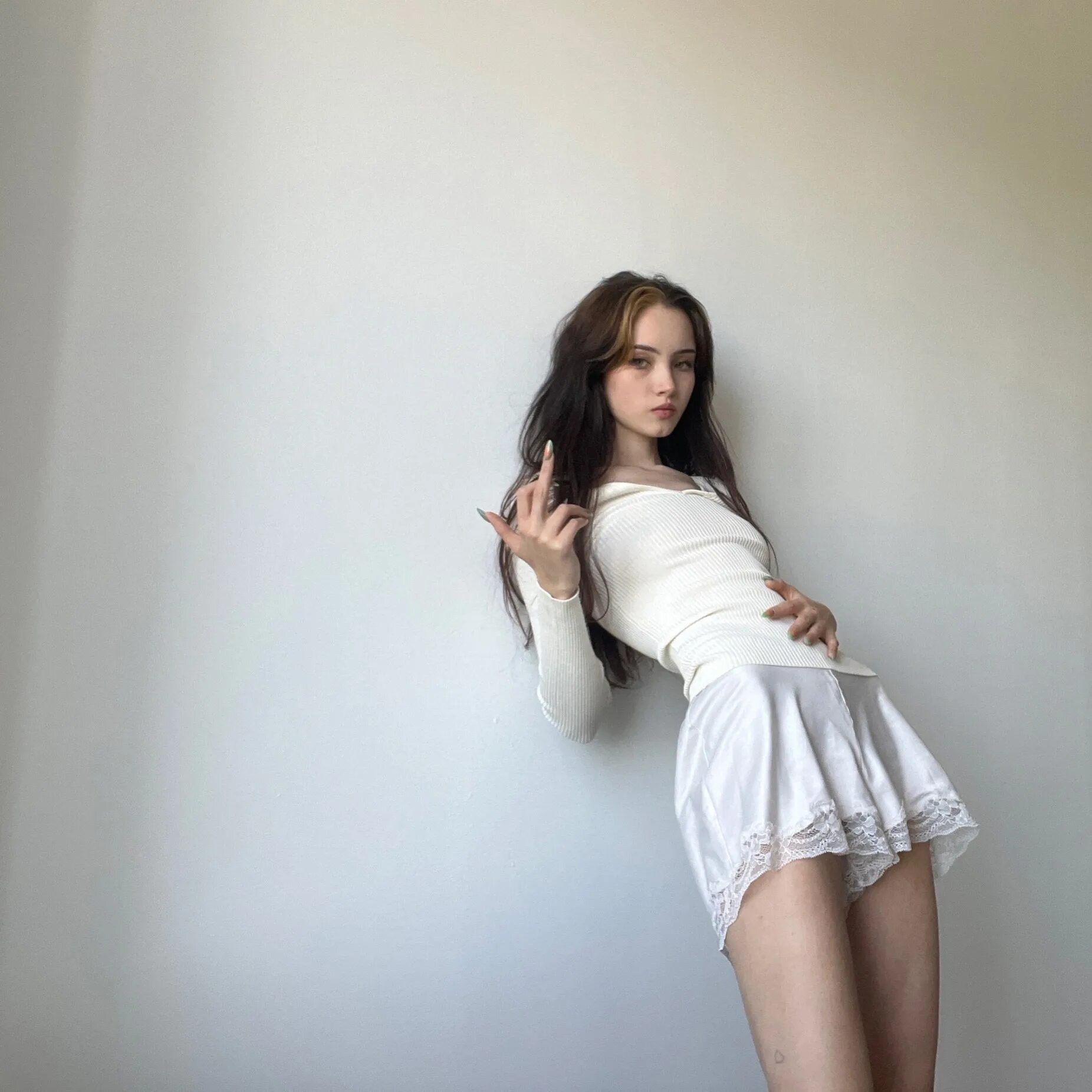 Карамбейби фото китай Карина karrambaby Егамедиева: модель, YouTube, отношения, фотографии