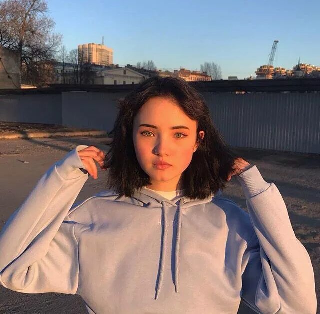 Карамбейби фото китай Пин от пользователя Ann на доске karrambaby Красивые лица, Прически, Знаменитост