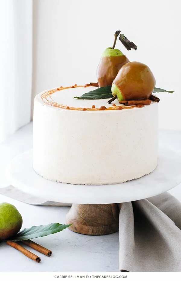 Карамелизированная груша для торта для декора Salted Caramel Pear Cake Recipe Caramel pears, Pear cake, Caramel dip