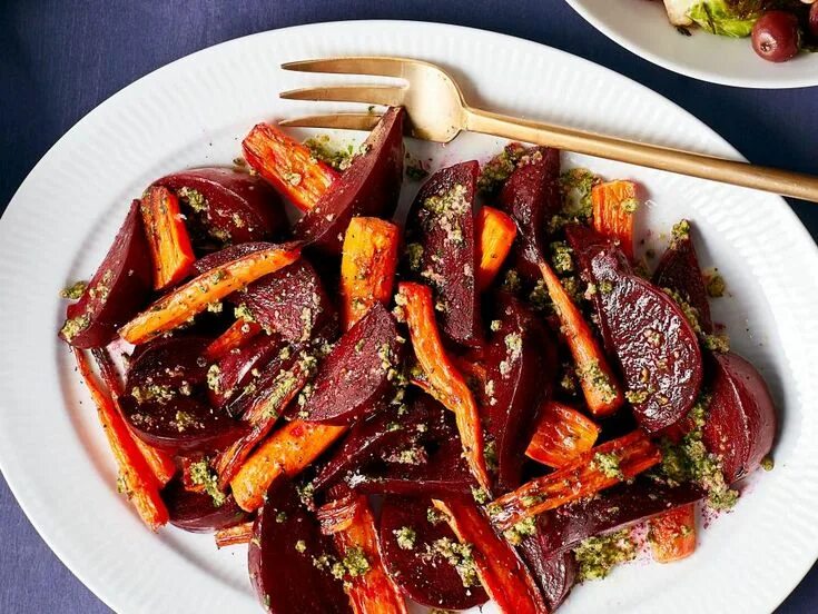 Карамелизированные овощи на сковороде рецепт с фото 52 Thanksgiving Vegetable Sides That Will Steal the Show Thanksgiving vegetable 