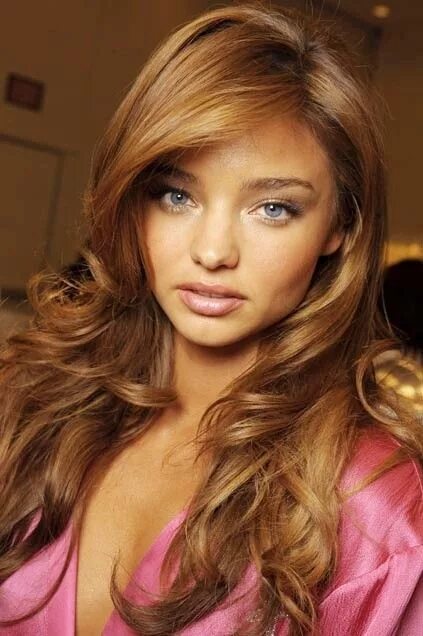 Карамельный цвет глаз фото Miranda Kerr. panosundaki Pin Saç rengi, Saç, Kumral saç renkleri
