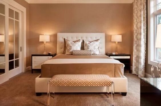 Карамельный цвет в интерьере Pin by KENDA DAVIS: 3-Peat on Pantone Trends Brown bedroom, Light brown bedrooms