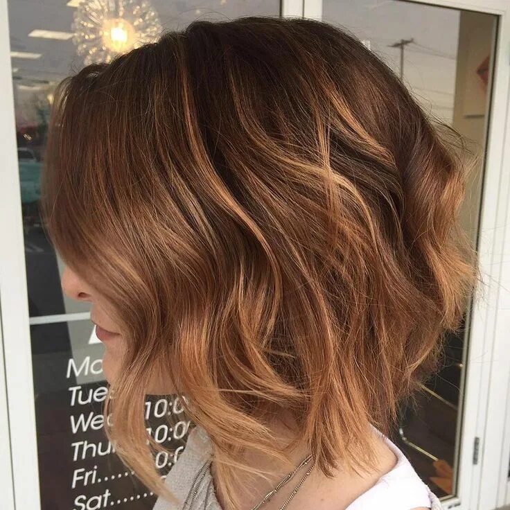 Карамельный цвет волос каре фото 44 Show-Stopping Ways to Balayage Short Hair in 2024 Hair color balayage, Balaya