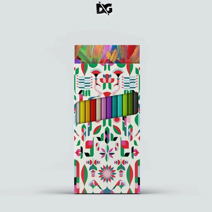Карандаш дизайн студия Free Colored Pencil Package PSD Mockup on Behance Colored pencils, Pencil box de