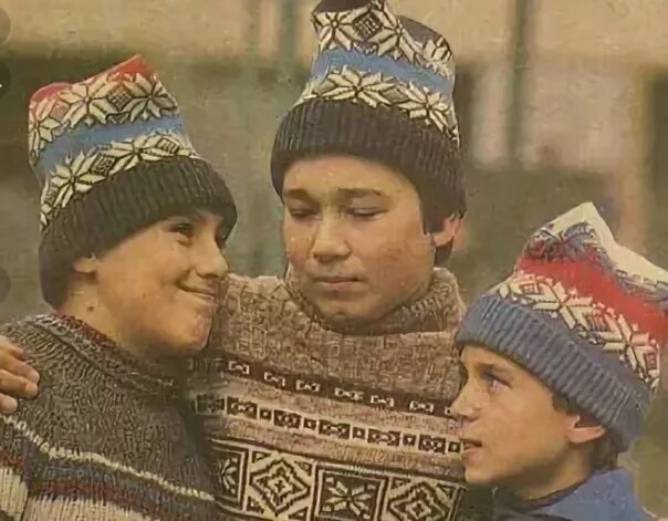 Карандаш шапка из 90 старые фото Вязание шапка петушок - найдено 89 фото