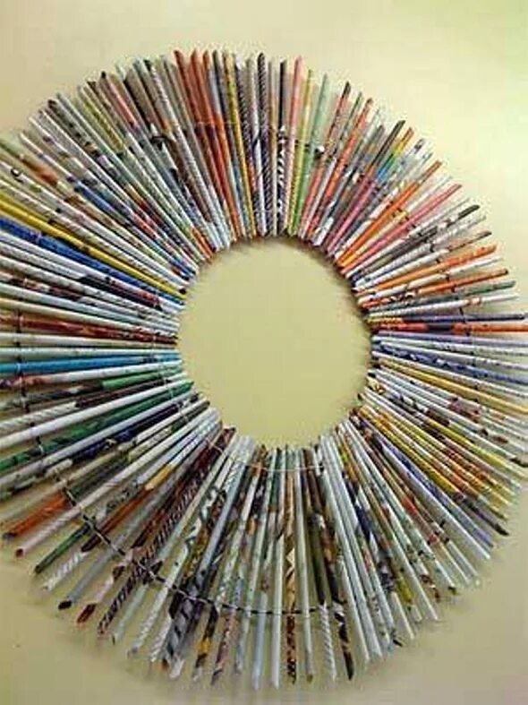 Карандаши для декора своими руками Crowns From Reused Newspapers / Magazines Upcycle Art