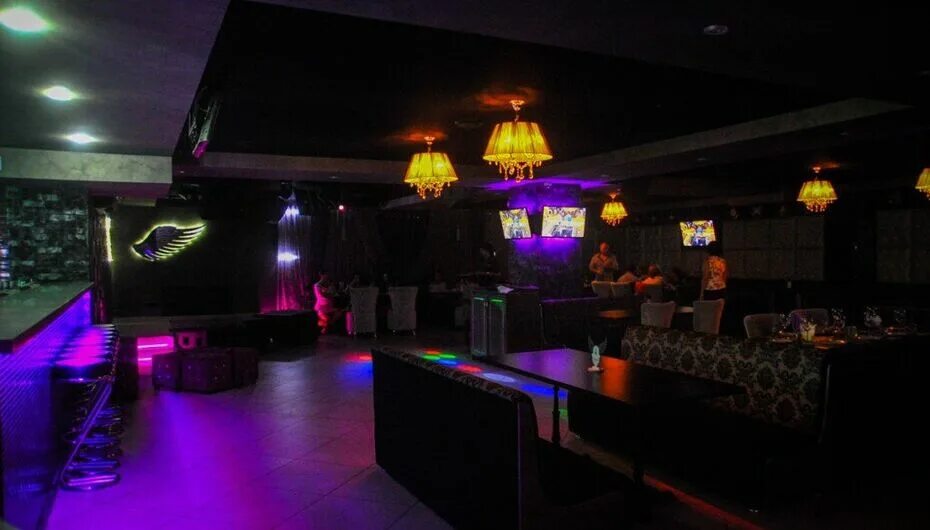 Караоке клуб крылья ул павлова 1а фото Караоке в Невинномысске: адреса и фото на Allcafe.ru