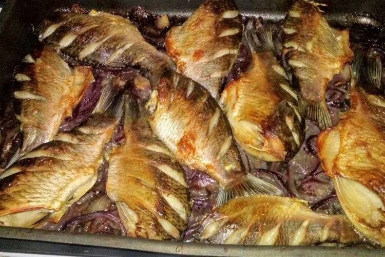 Караси в духовке рецепт с фото пошагово Карась в духовке: 15 простых рецептов на любой вкус