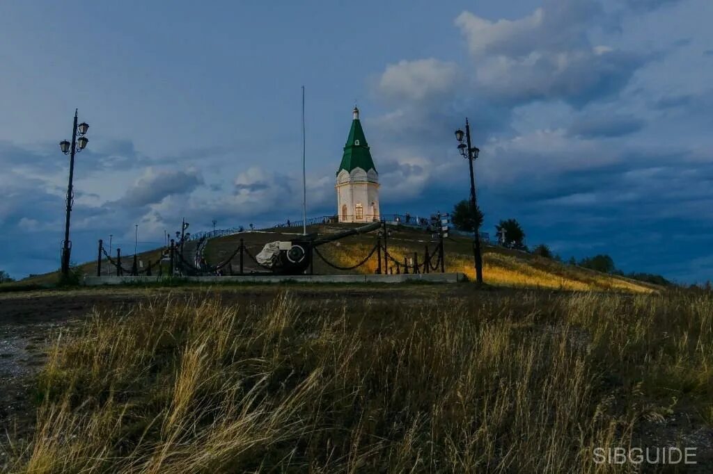 Караульная гора красноярск центральный район фото Караульная гора - СИБГИД