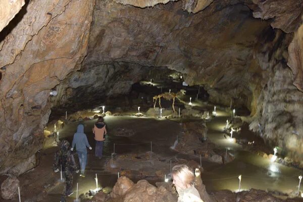 Караульная пещера красноярск фото Пещеру "Караульная" поздравили уборкой!