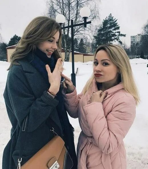 Караулова и черный фото Юлианна Караулова решила сыграть свадьбу в Грузии