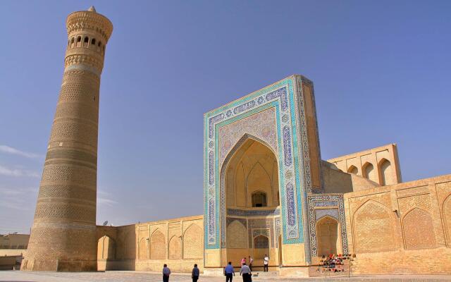 Каравон савдо комплекс бухара фото Отели в Бухаре по рейтингу - забронировать гостиницу в Бухаре, цены 2024 на брон
