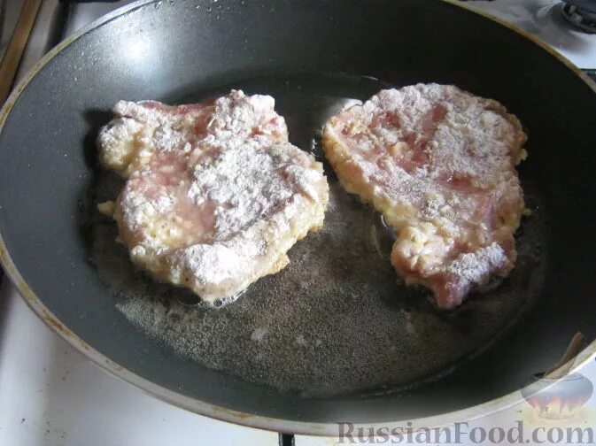 Карбонат на сковороде рецепт с фото Рецепт: Отбивные из свинины (карбонат) на RussianFood.com