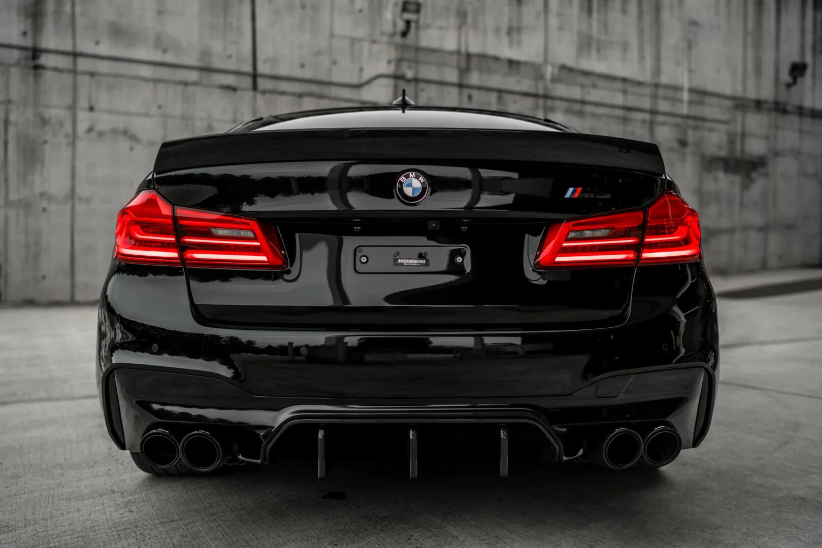 Карбоновый тюнинг на бмв м5 ф90 F90 M5 Carbon Fiber Collection - Mode Carbon