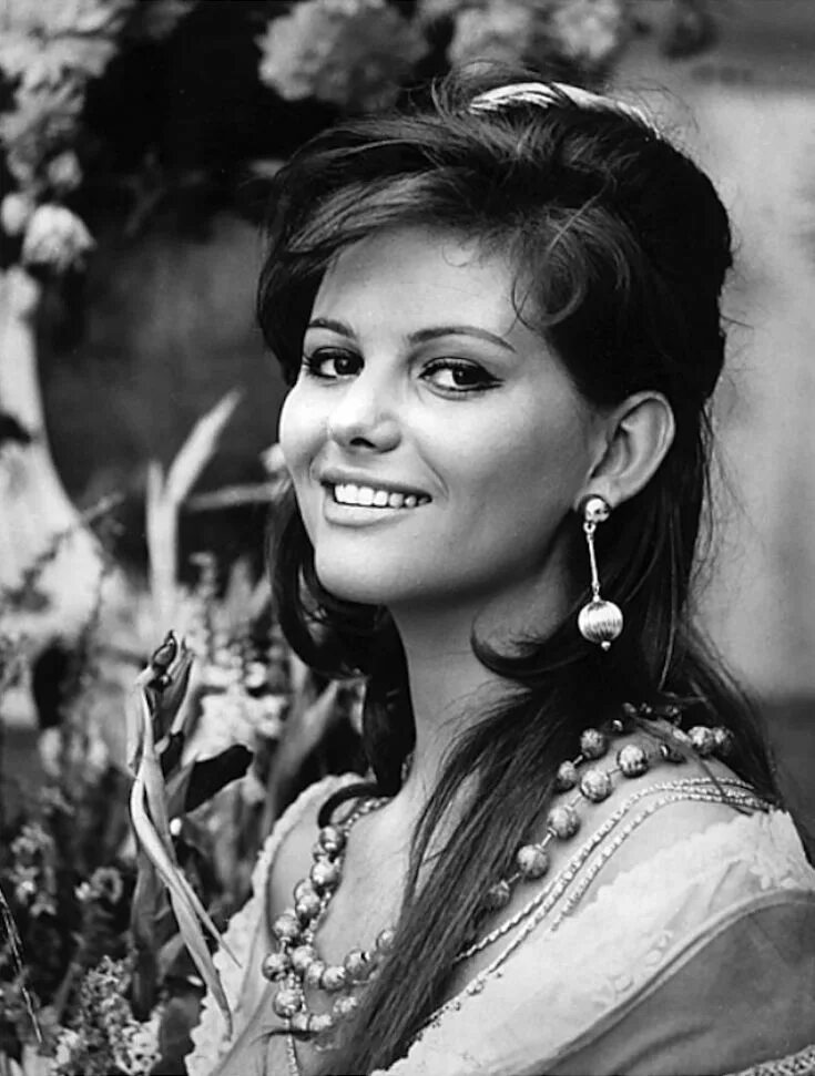 Кардинале ул кирова 123 3 фото Pin by Antonio on Mujeres bellas Claudia cardinale, Italian actress, Italian bea