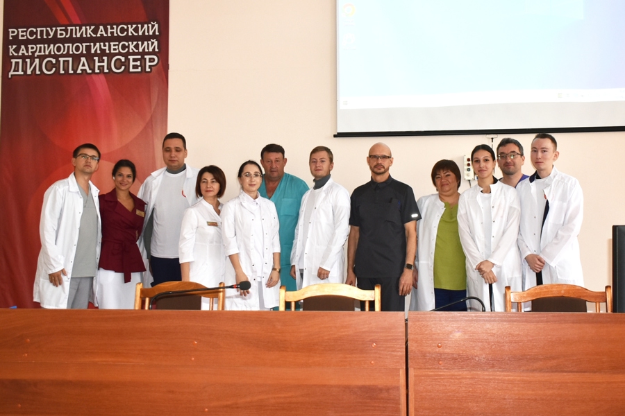 Кардиодиспансер чебоксары врачи фото Пять медиков приняли в дружный коллектив кардиодиспансера Официальный портал орг