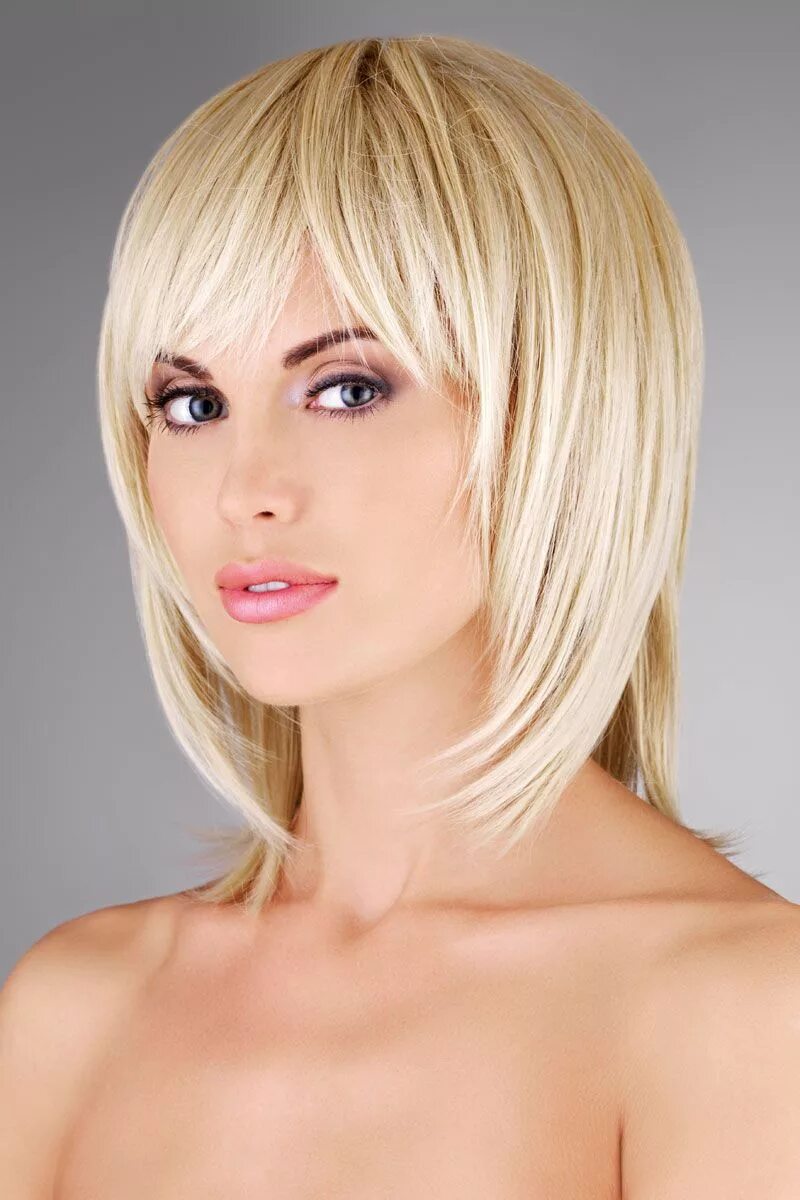 Каре короткое лесенка фото Fransiger gestufter Long Bob - Bob Frisuren mit Pony Frisuren, Bob frisur, Langh