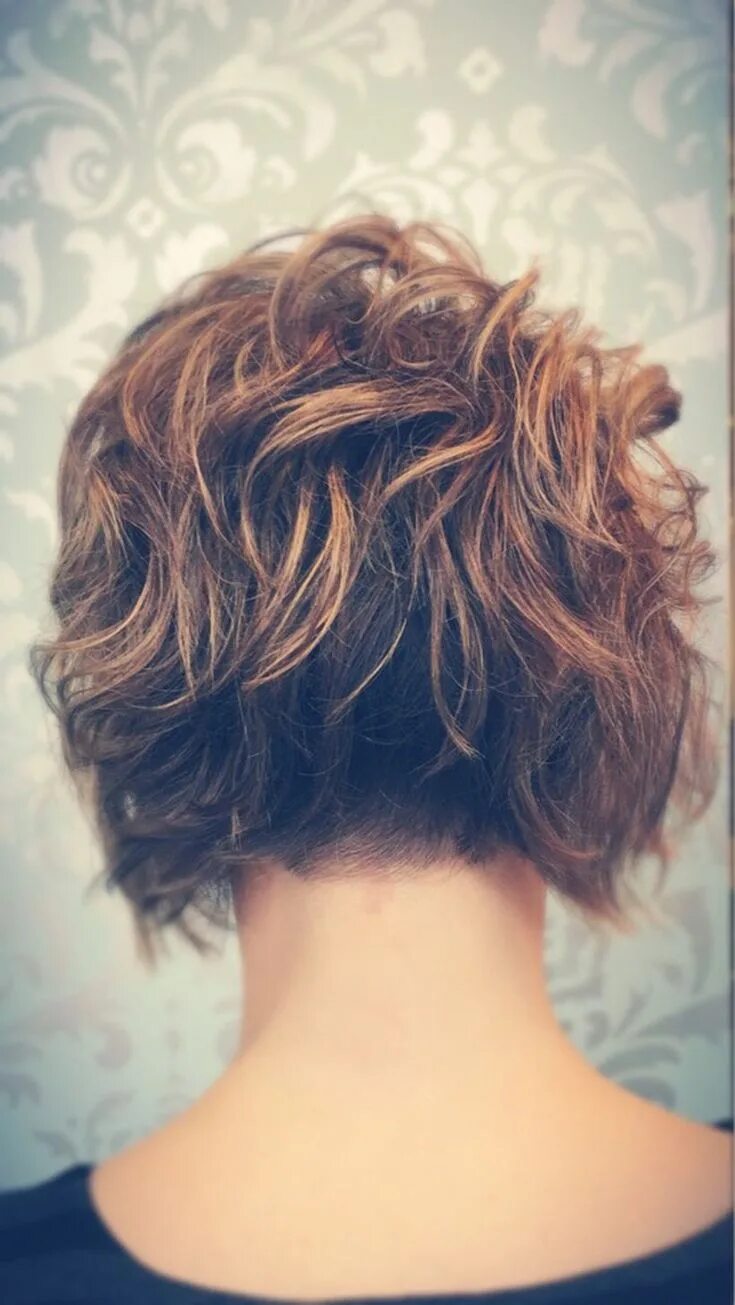 Каре на ножке фото кудрявые волосы 60 Stylist Back View Short Pixie Haircut Hairstyle Ideas https://fasbest.com/60-