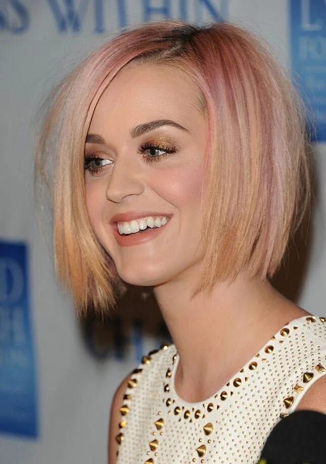 Каре на жидкие волосы фото 15 Pretty Pastel Hairstyles to Try This Summer Katy perry hair, Hair color paste