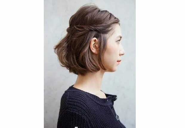 Каре прическа хвостик 15 coiffures à tenter entre deux shampooings Hair Coiffures cheveux courts, Chev