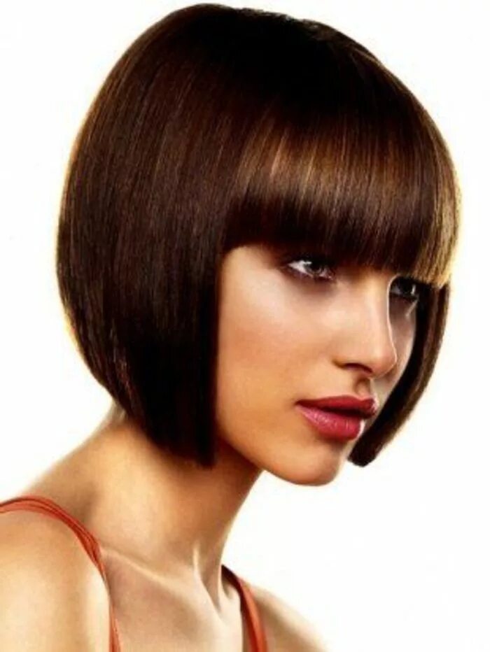 Каре прическа женская фото elegante Damenfrisur für glatte mittellange Haare Lange bob-haarschnitte, Bob ha