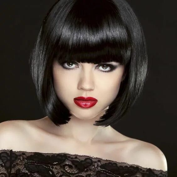 Каре прическа женская с челкой Bob Hair Style Pictures LoveToKnow Bob hairstyles, Hair pictures, Hair styles