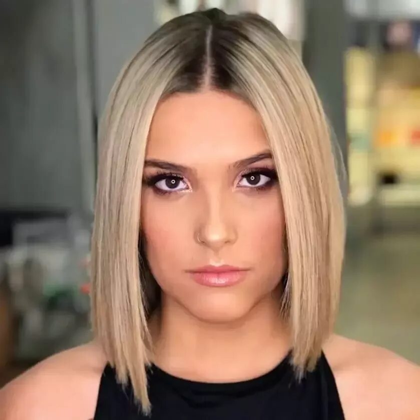 Каре прямые волосы без челки фото Pin on Hair
