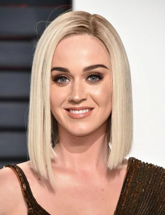 Каре прямые волосы фото Hairstyles, Haircuts, and Hair Colors Katy perry hair, Hair cuts, Celebrity hair
