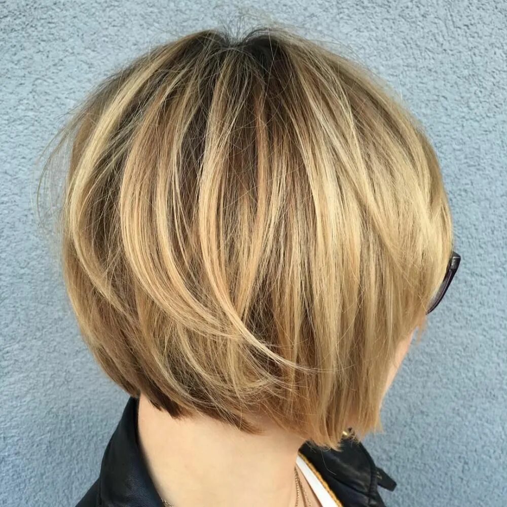 Каре с градуировкой фото на короткие волосы 60 Trendy Layered Bob Haircuts to Try in 2024 Modern haircuts, Hair cuts, Layere