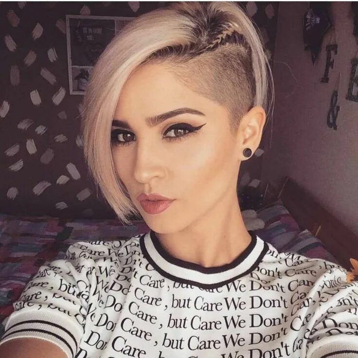 Каре с короткими висками фото 40 Cute Short Haircuts for Women 2019 Kısa saç, Undercut saç, Saç kesimi