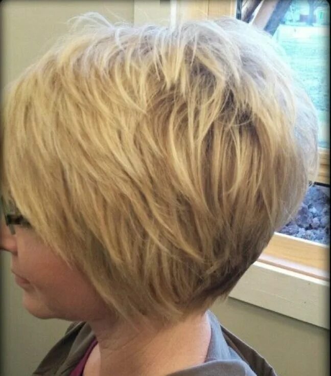 Каре с короткой макушкой фото Pin on Hair - Pixie Long Short hair cuts, Hair cuts, Stacked bob hairstyles
