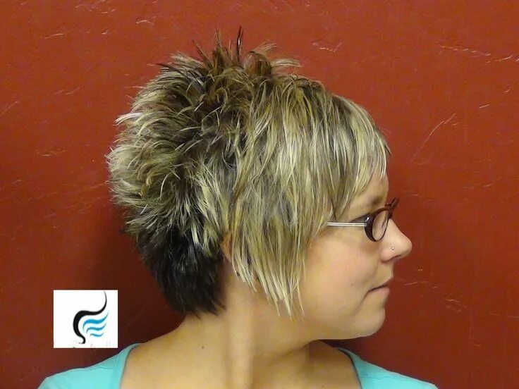 Каре с короткой макушкой фото How to Cut an Asymmetrical Hairstyle Girls Hairstyles Spikey short hair, Hair st