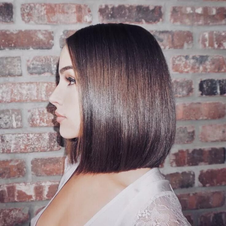 Каре с ровным срезом фото Épinglé par Keiko sur Hairstyles ♡ Coiffure carré droit, Cheveux, Coupes de chev