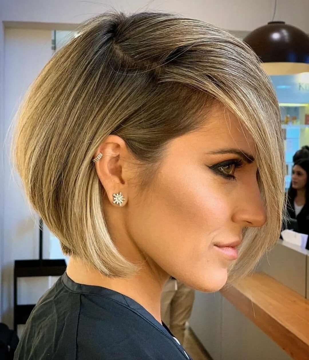 Каре самая модная стрижка Pin on Haircut Bobs haircuts, Bob hairstyles, Short hair styles