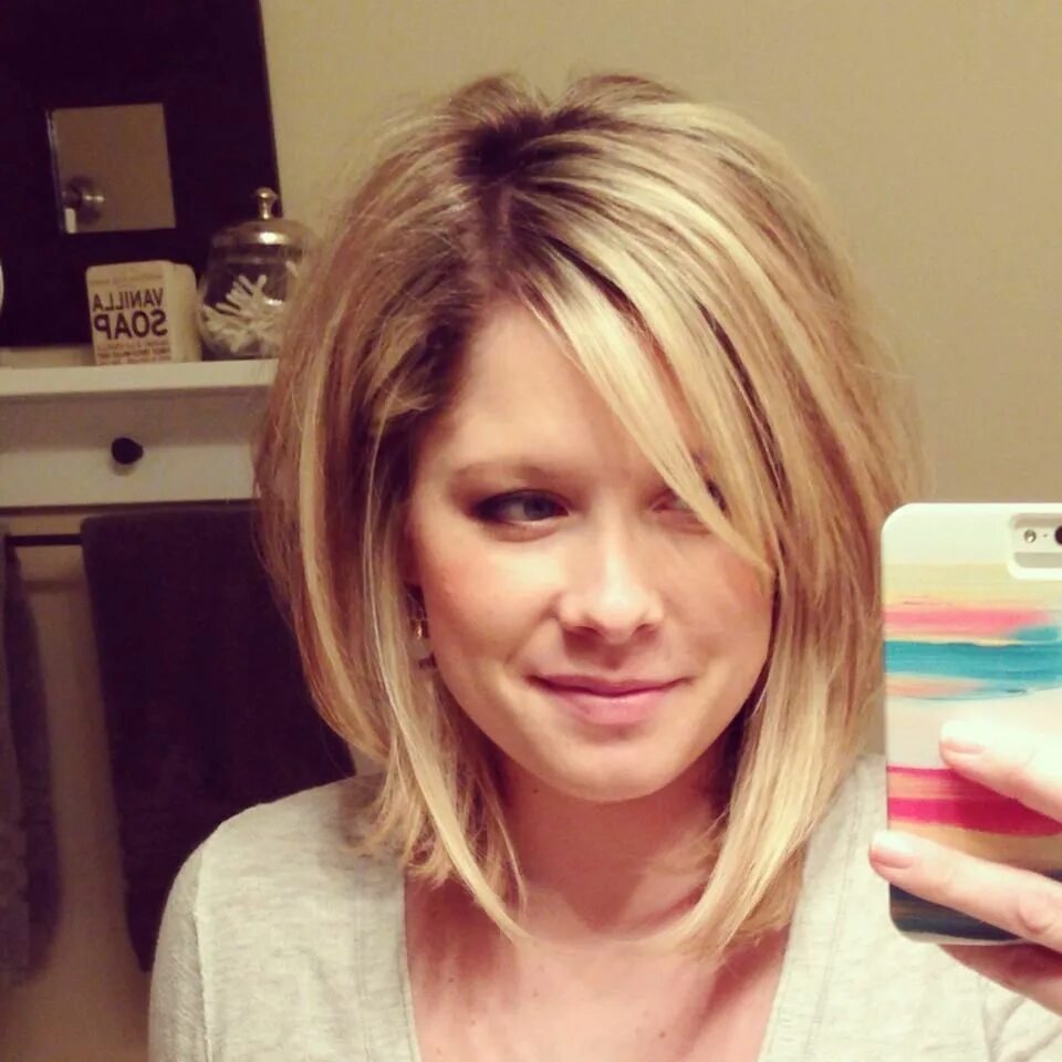 Каре слоями фото Next Haircut Hair styles, Short hair styles, Hair cuts