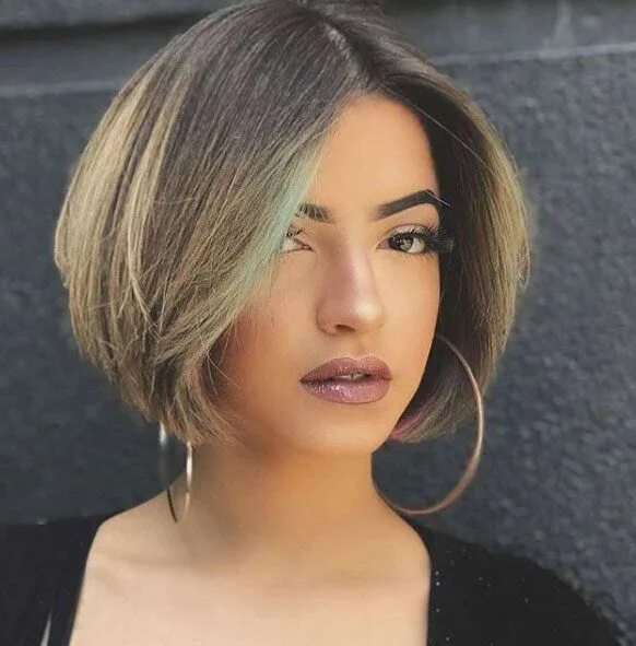 Каре стрижка фото женская тренды 44 Best Short Haircuts and Hairstyles to Enhance Your Thick Hair Cabelo curto bo
